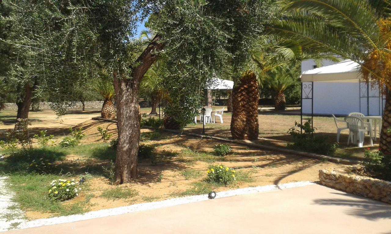 Tenuta Afra Squinzano Экстерьер фото